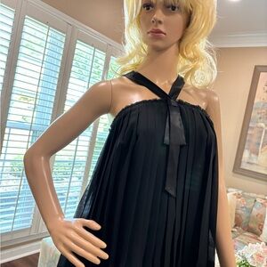 STUNNING & ELEGANT TED BAKER SUMMER HALTER TOP IN PRISTINE CONDITION.